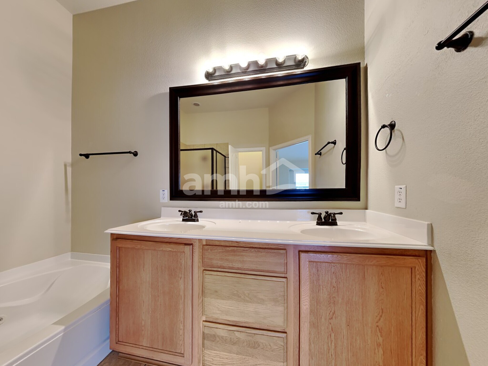 Building Photo - 1225 Concho Trail