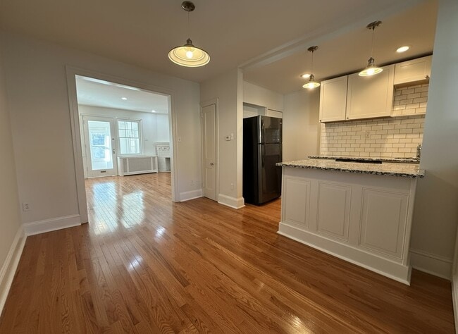 Building Photo - 51 E Montana-