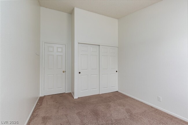 Building Photo - 121 Hanover Dr