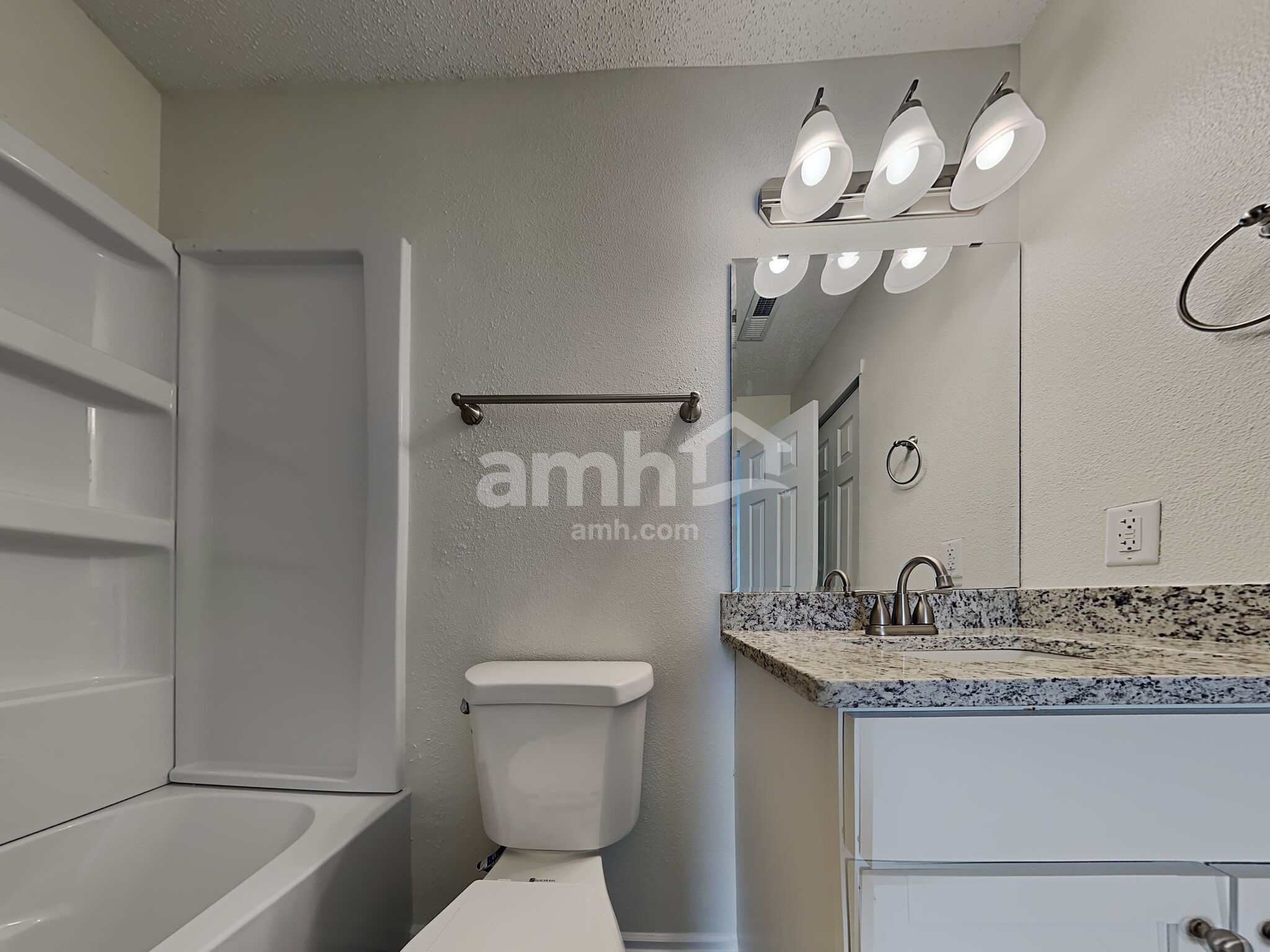 Building Photo - 12907 Old Glory Dr