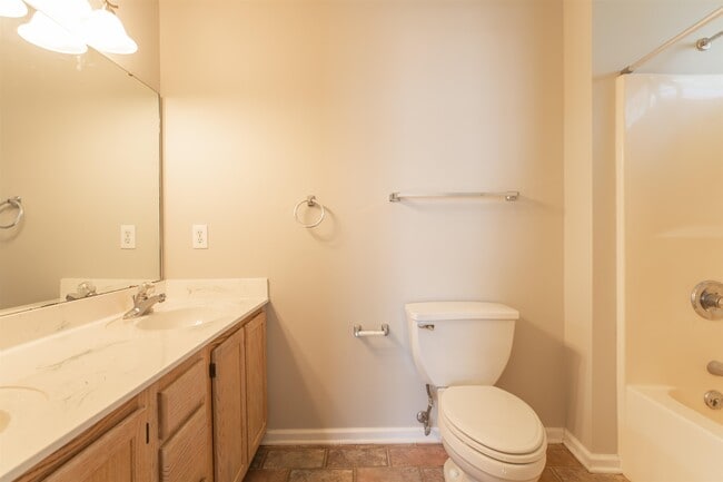 Building Photo - 112 Dusty Trail Ln