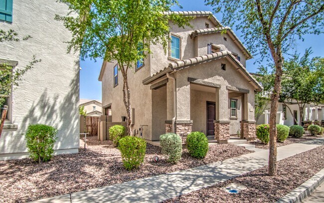 Primary Photo - Stunning 3 bed plus Loft in Copper Ranch!