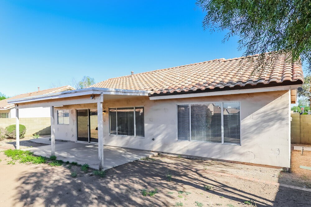Building Photo - 7767 W Flynn Ln