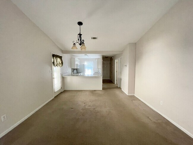 Building Photo - 417 Regency Park Drive