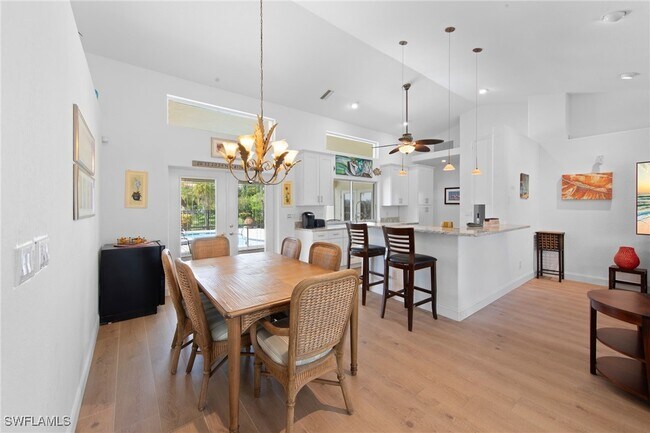 Building Photo - 170 SW 52nd St