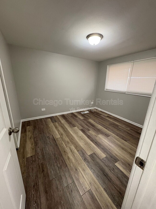 Building Photo - 3901 167th Pl