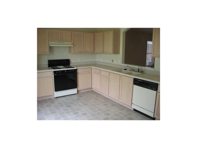 Building Photo - 3913 Haleys Way