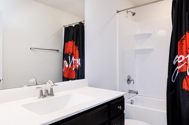 Building Photo - 1435 Tinos Overlook Way