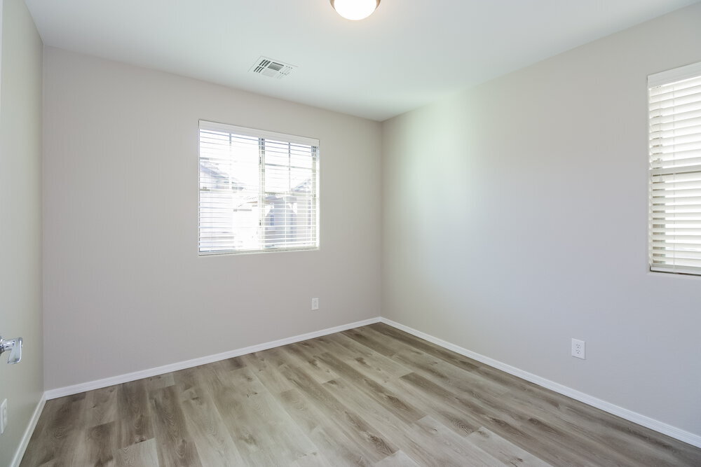 Building Photo - 2494 E Boston St