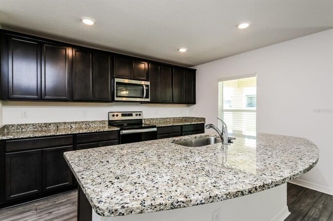 Building Photo - 1387 Swan Lake Cir