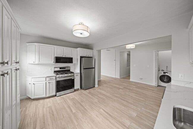 Building Photo - 1 Salem St