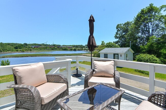 Building Photo - WINTER RENTAL: Mill Pond Cottage