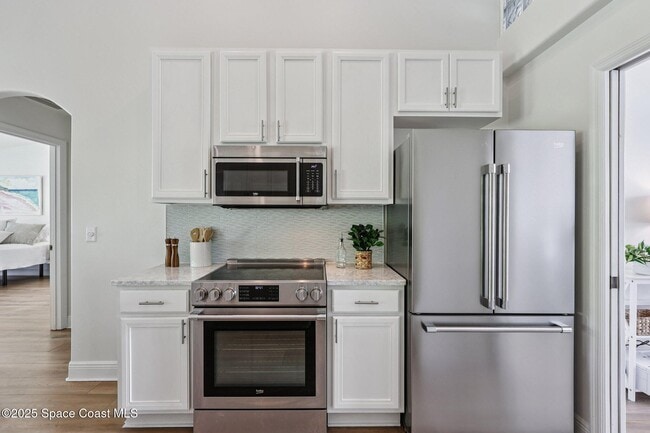Building Photo - 2051 Thornwood Dr SE