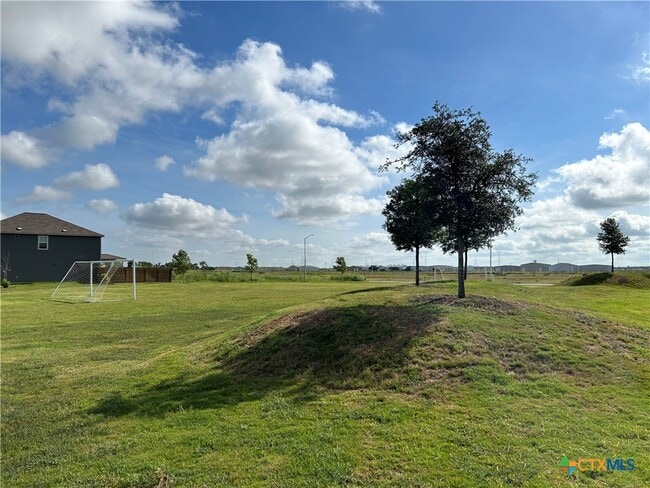 Building Photo - 2565 Hiddenbrooke Trace