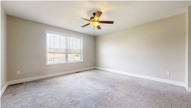 Building Photo - 756 Sedgegrass Dr