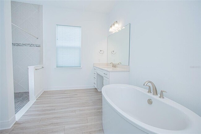 Building Photo - 12034 Sprite Ln