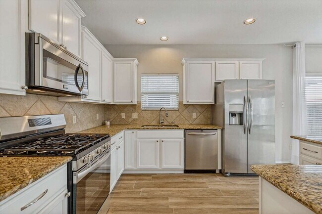 Building Photo - Modern Suburban Retreat in the Heart of McKinney