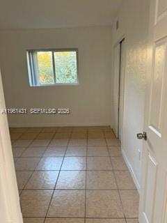 Building Photo - 510 NW 24th Ave