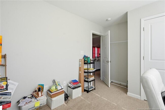 Building Photo - 50 Terrier Ct