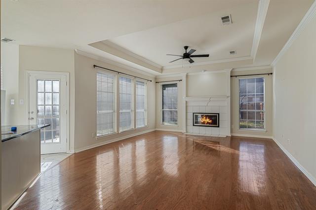 Building Photo - 7905 Pirates Cove Dr