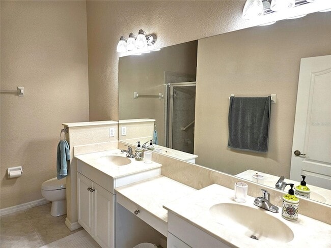 Building Photo - 4528 Cancello Grande Ave