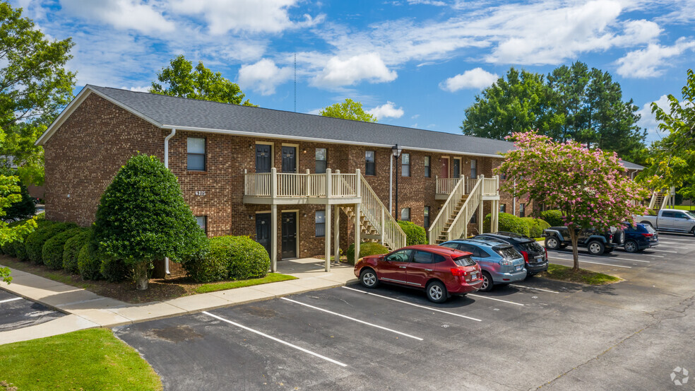 Primary Photo - Copperfield Apartments