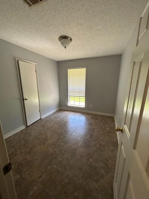 Building Photo - 6970 Jamestown Dr