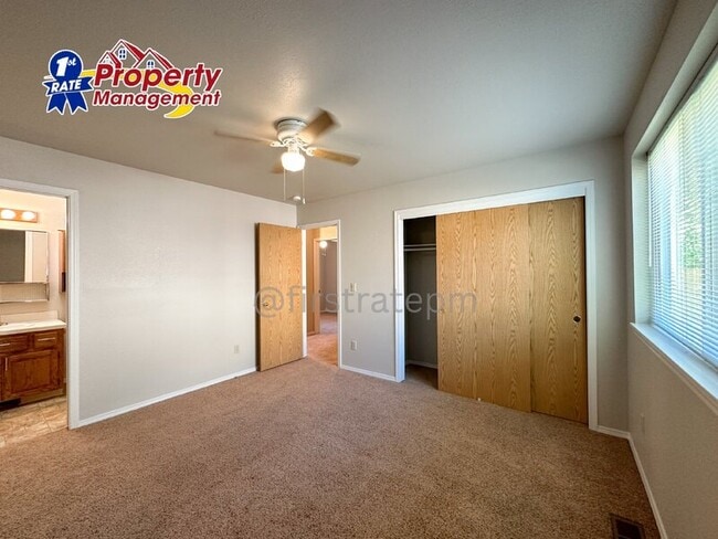 Building Photo - 7590 W Camas St