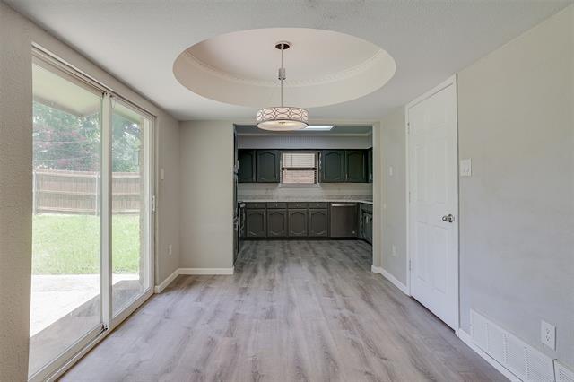 Building Photo - 3906 San Luis Ct