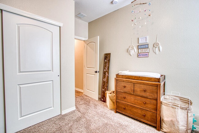 Building Photo - 4716 Christian Azcarate St