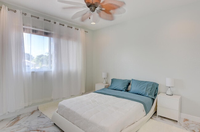 Building Photo - 11804 Osprey Point Cir