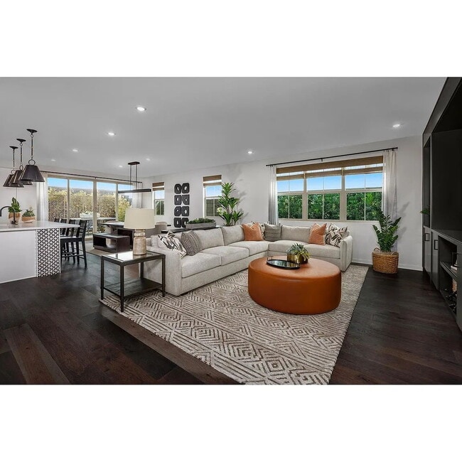 Building Photo - PRICE REDUCED! "Spacious 4-Bedroom Home with 3 Full Baths in Narra Hills Gated Community (Fontana...