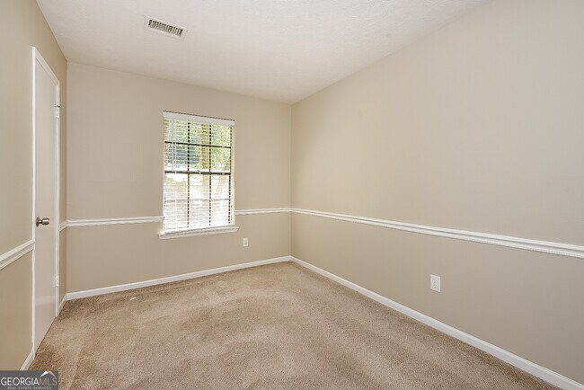 Building Photo - 3668 Willow Wood Way NW