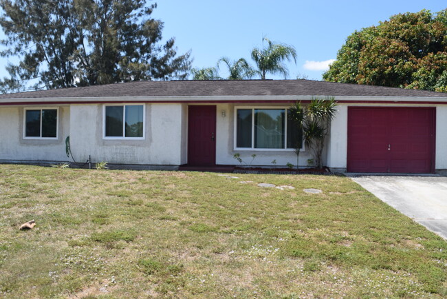 Primary Photo - 248 SW Cherryhill Rd