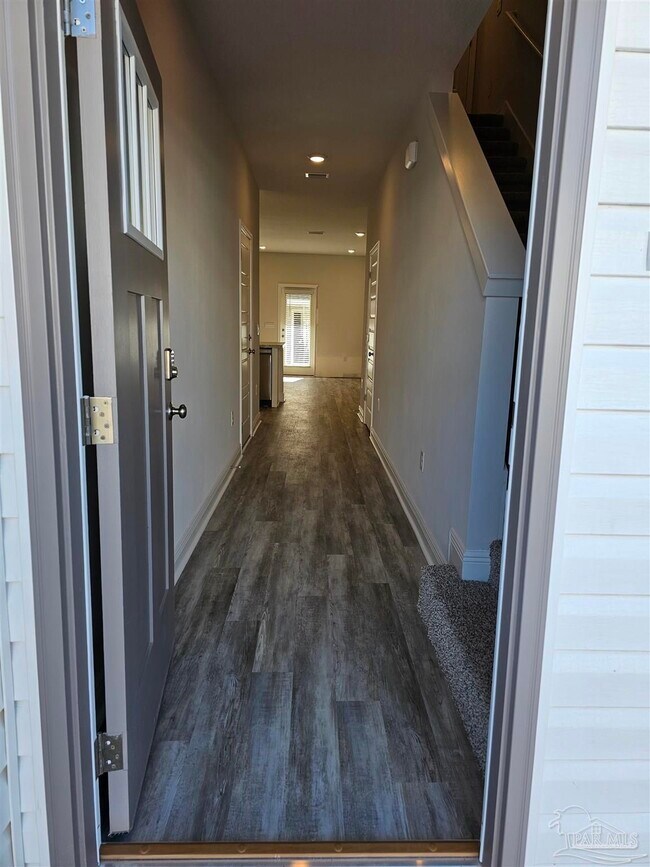 Building Photo - 1403 Maritime Dr