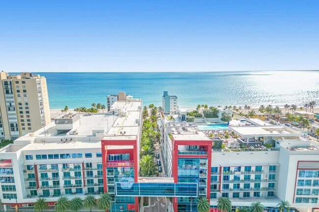 Building Photo - 777 N Ocean Dr