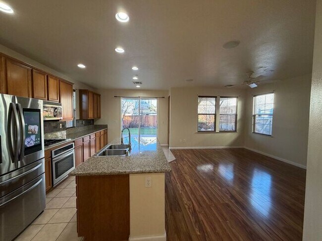 Building Photo - 7006 Sacred Cir