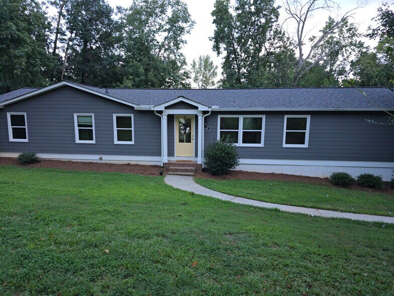 Primary Photo - 2260 Pilgrim Mill Rd