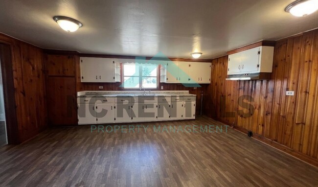 Building Photo - 8201 Stokesdale St