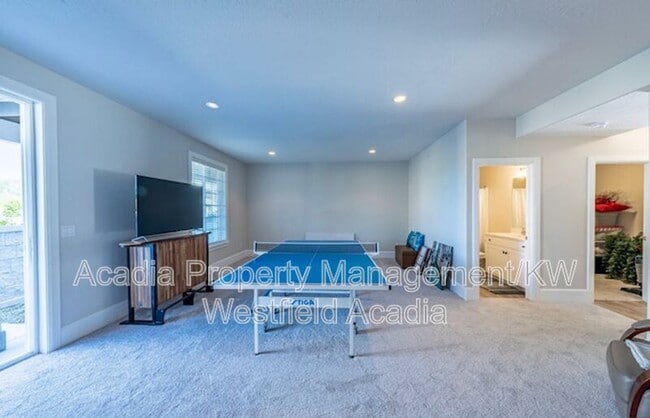 Building Photo - 3713 N 60 E