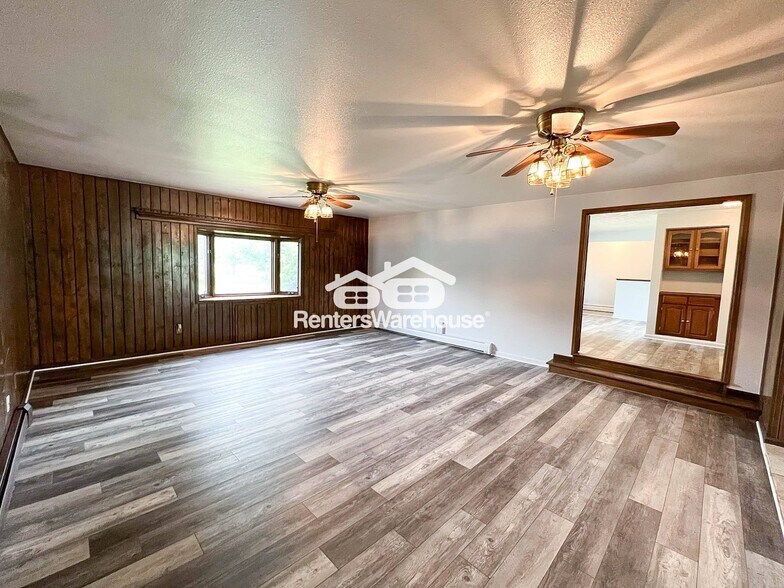 Building Photo - 16382 W 55th Pl