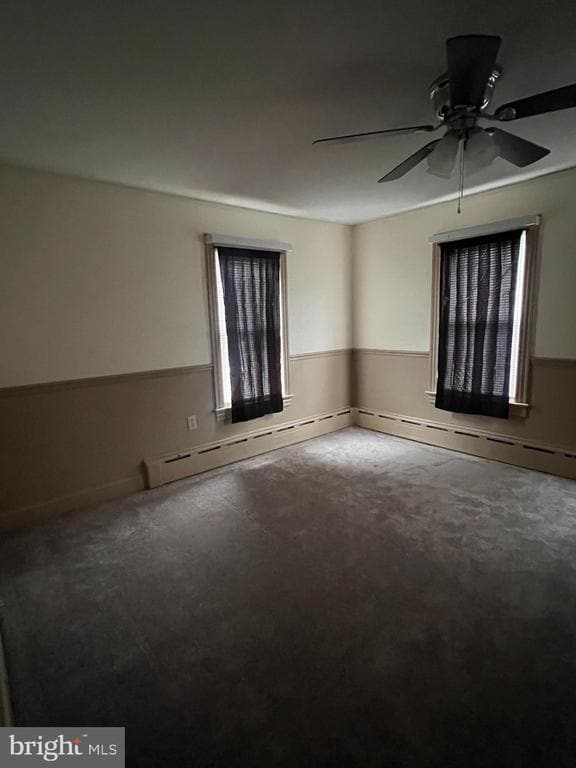 Building Photo - 303 S Baltimore St