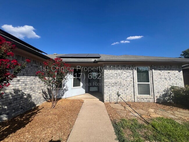 Building Photo - 7808 Mallard Ln