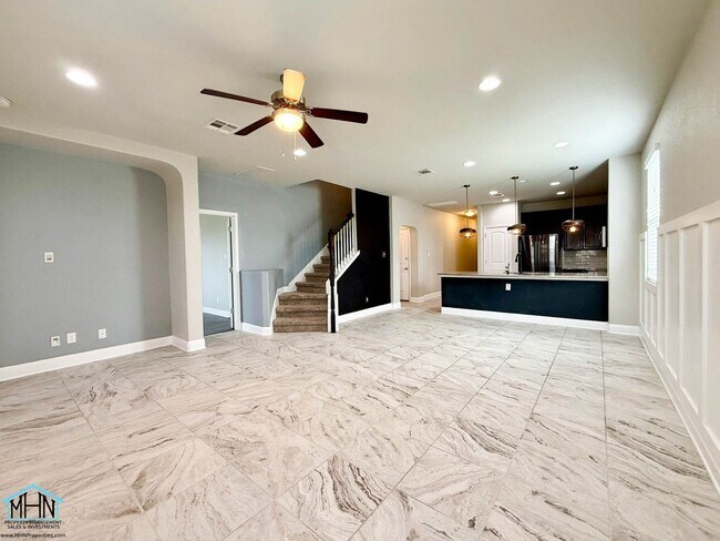 Building Photo - 9858 Red Iron Creek