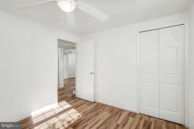 Building Photo - 13828 Londonderry Ct