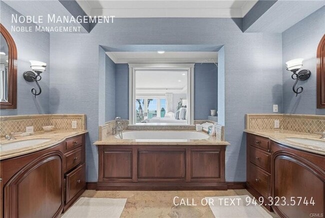 Building Photo - 5 Stickley Dr