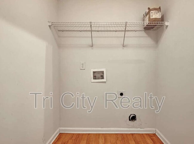 Building Photo - 69 Meadows Creek Ln