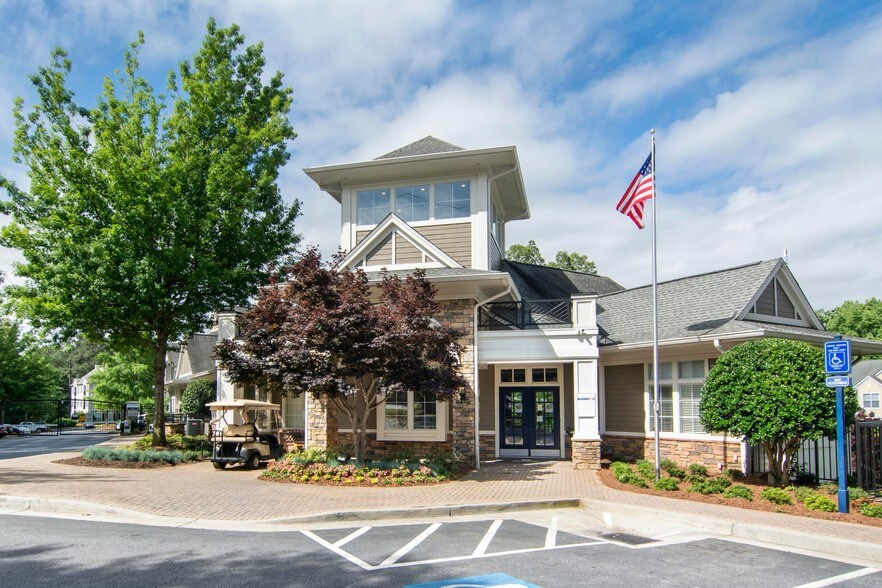 Creekside Crossing Apartment Homes Lithonia, GA