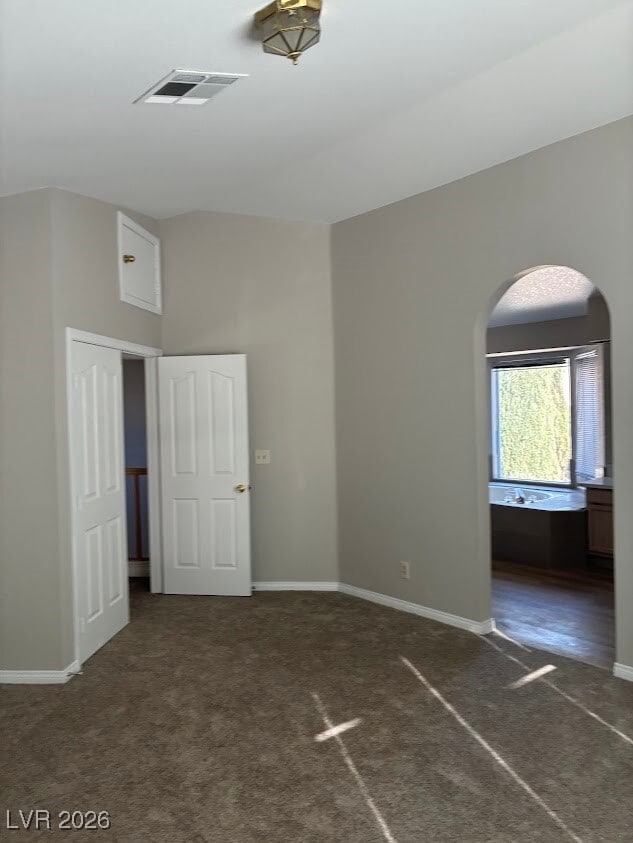 Building Photo - 2700 Dune Cove Rd