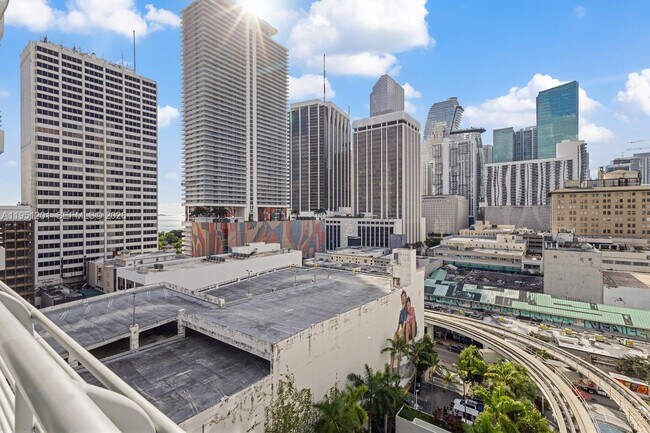 Building Photo - 133 NE 2nd Ave